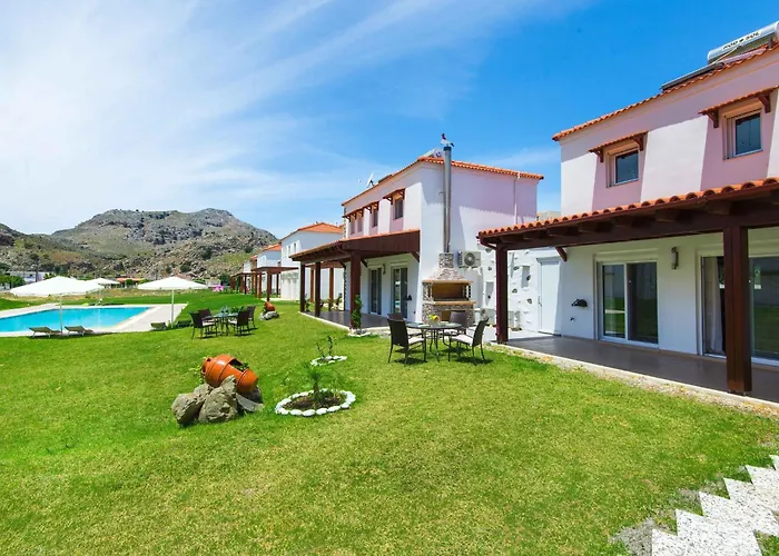 Haus In Kolympia Mit Parkplatz Und Bergblick By Interhome * كولومبيا