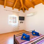 Haus In Kolympia Mit Parkplatz Und Bergblick By Interhome Kolymbia