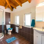 Haus In Kolympia Mit Parkplatz Und Bergblick By Interhome Semesterbostad *