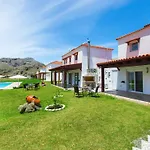 Haus In Kolympia Mit Parkplatz Und Bergblick By Interhome * كولومبيا